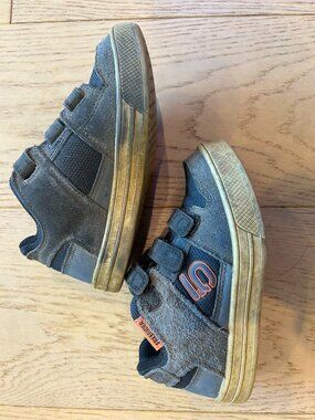 Five Ten Freerider kids mountain bike shoes, 11.5